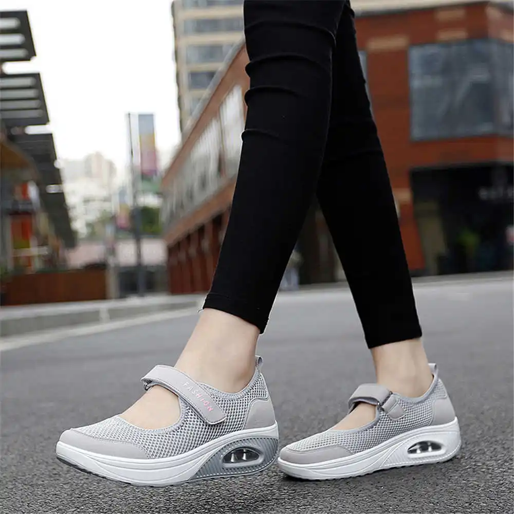 Streetwear Brand In Uk - 36-41 Demi-season Colored Sneakers Walking Skates